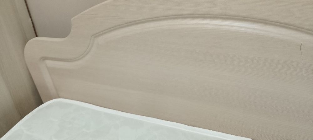 Кровать 140 × 195