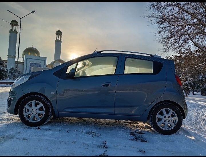 Продается "Chevrolet Spark LT" без вложений