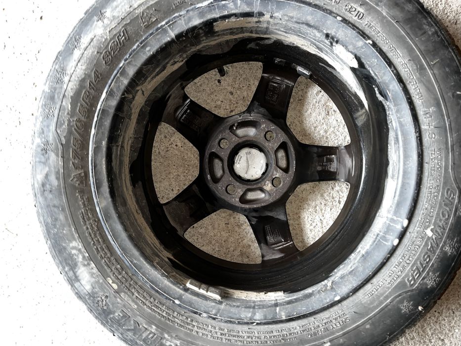 Джанти  4x100 за рено  14ки с гуми