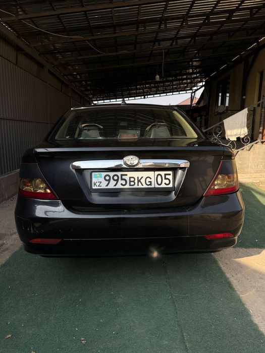 BUD F-7 (Тоёта королла аналог)