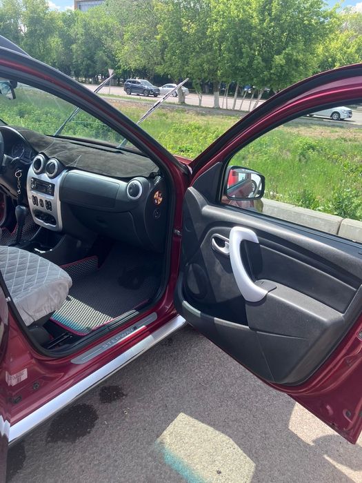 Renault Sandero 2014
