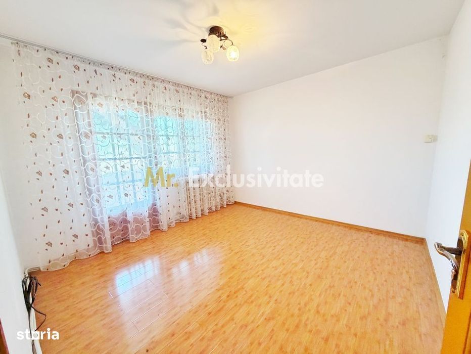 Apartament 3 camere decomandat + mansarda Curtea de Arges - Ivancea