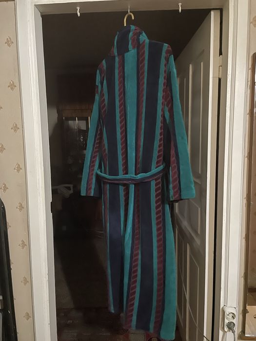 Продаю отличные  мужские вещи