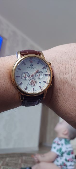 Продам часы хорошом состояние