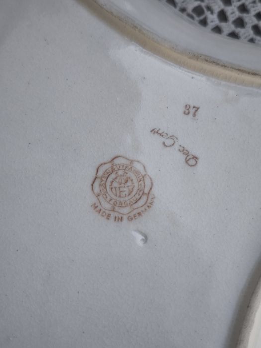 Квадратна порцеланова купа