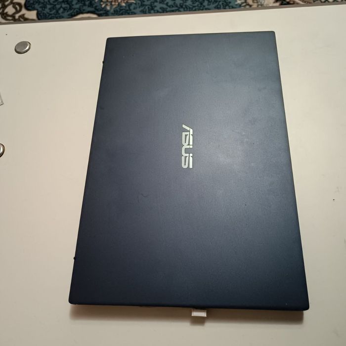 Asus Core i7 11then