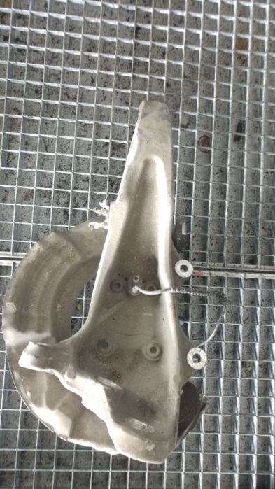 fuzeta dreapta fata 3.0 d  bmw  seria 5 f11 535 2009-2017