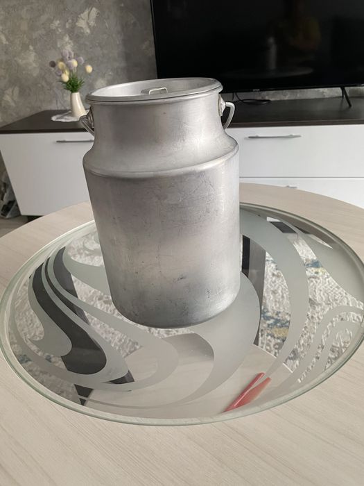 Продам бидон алюминиевый