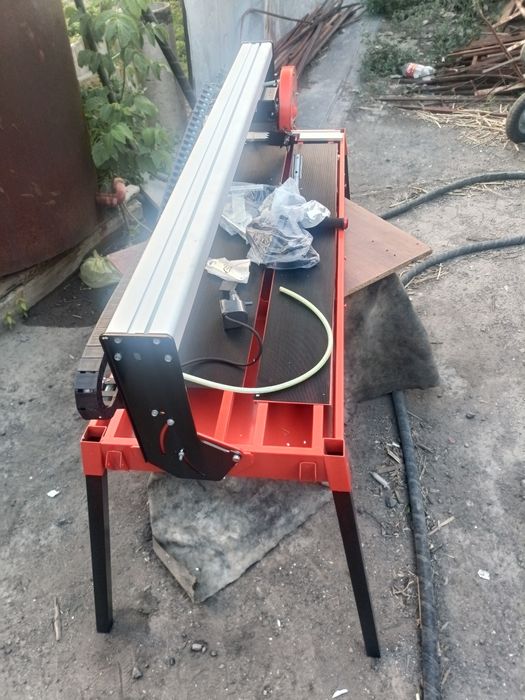 Продам  (камнерезка плиткорезка)в одном