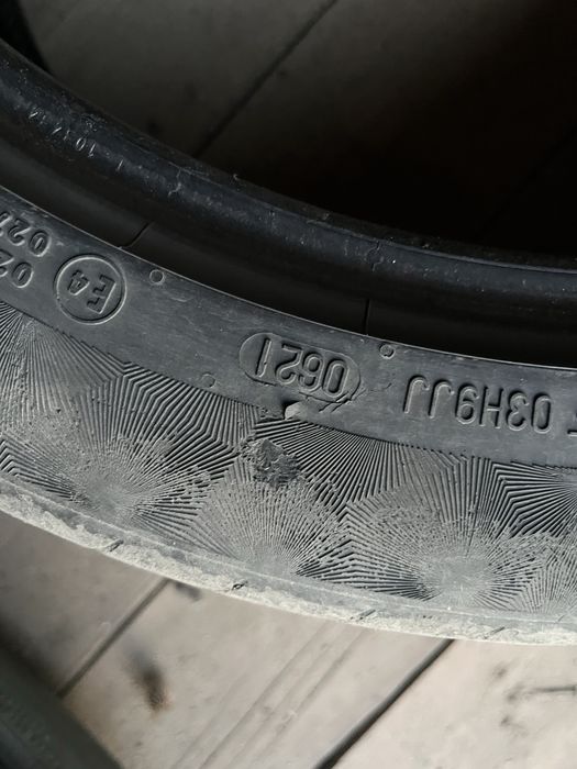 Шины летние 235/45/18