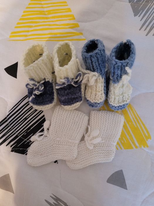 Бебешки терлици - плетени
