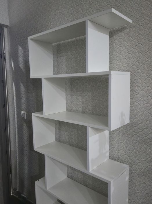 Продам стеллаж белый