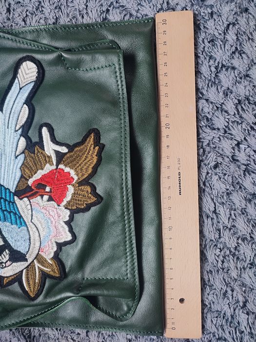 Poseta dama cu broderie