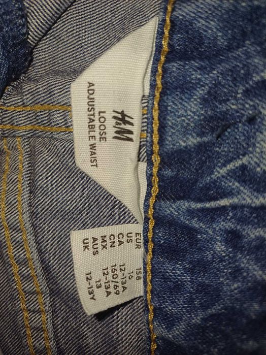 Къси панталони , бермуди