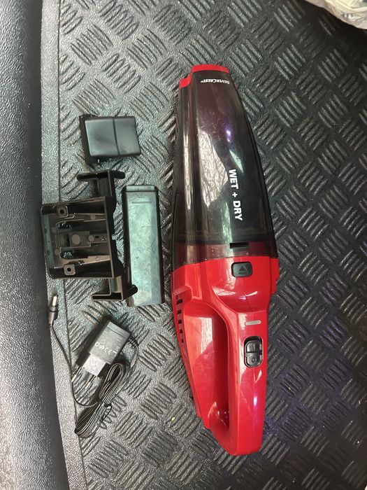 Vind aspirator auto SilerCrest cu acumulator!