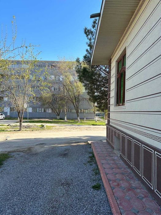 Шахар марказида жойлашкан 2 этаждли ховли жой сотилади!