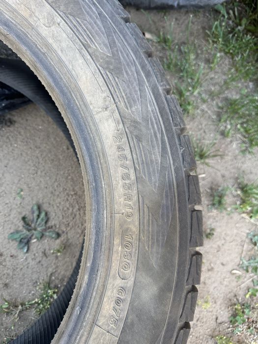 Продам шины 245/45/19 yokohama