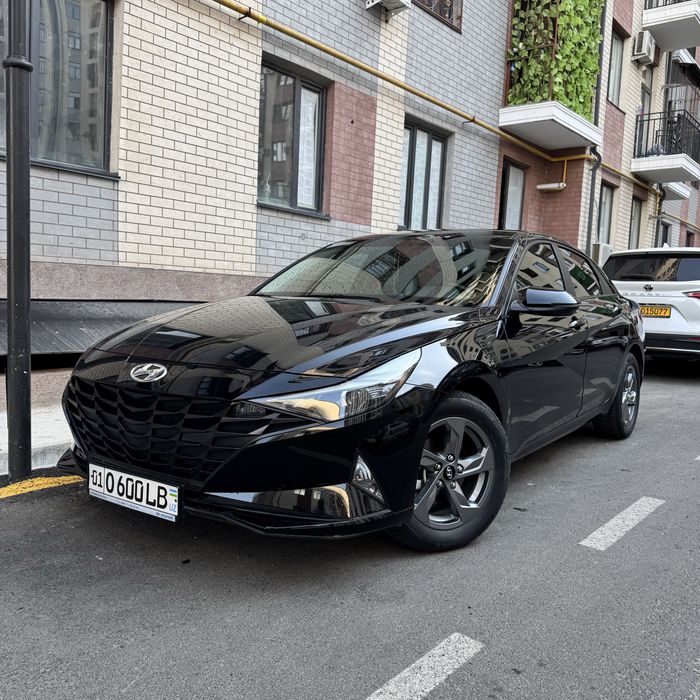 Hyundai Elantra 2021