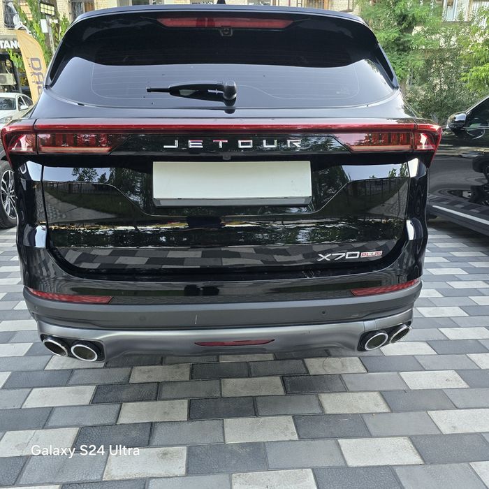 Jetavur x70 sotiladi