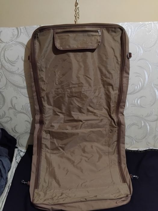 Geanta voiaj pentru costume marca Bonjour