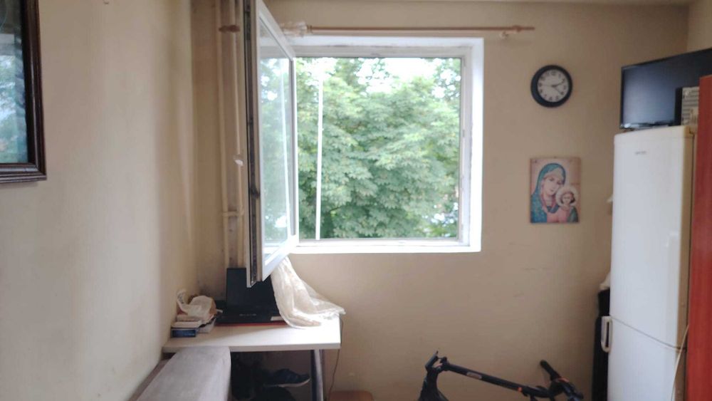 Apartament vanzare 10,87 mp- Manastur ,Taberei