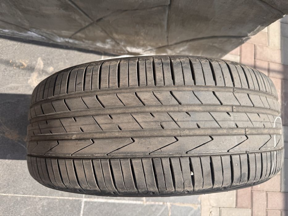 Шины Hankook 255/50 R20