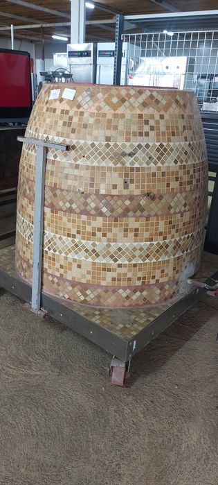 Газовый тандыр,ларь,стулья