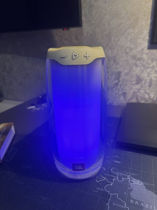 Продам JBL PULSE 4 White