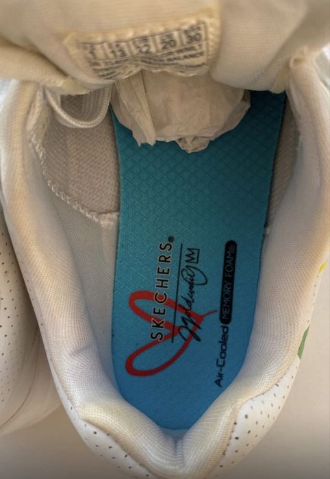 Кроссовки Skechers для девочек