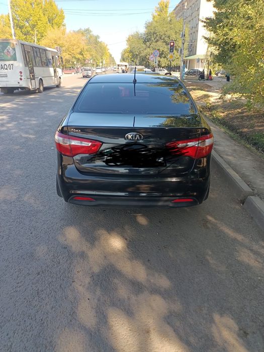 Продается Kia Rio 2015года