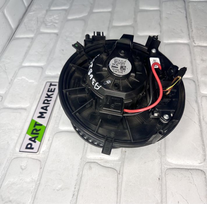 Вентилатор парно AUDI A3 8V 5Q1819021E 5Q0907521C