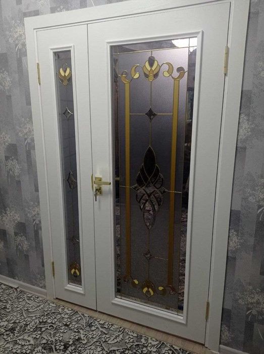 Гулли накшли ойна витраж