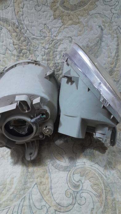 Фары для автомобиля