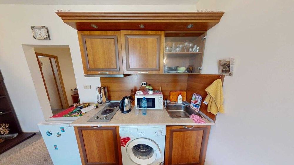 Продава се Двустаен апартамент в к.к. Слънчев бряг - 62 кв.м за 535 €/кв.м - Снимка #3