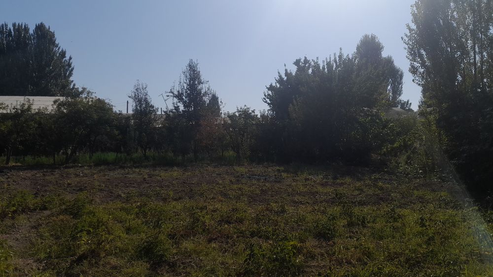 Srochna yer uchastka sotiladi  sotigi 12 000$ dannarxi kelishiladi