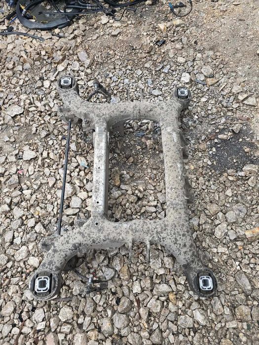 Заден мост BMW F10