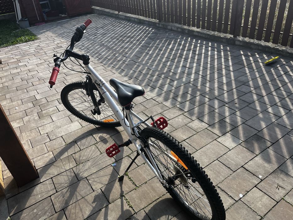 Vand bicicleta rockrider 300 pentru copii