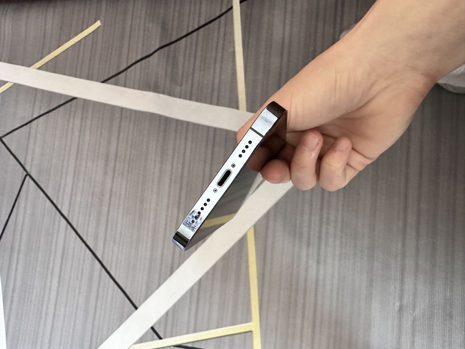 Продам iphone 13 pro max 256