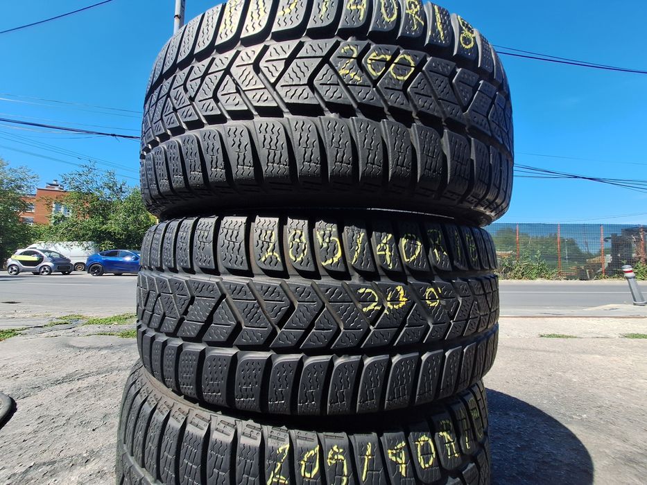 4 anvelope iarna 205/40r18 Pirelli Montaj Gratuit
