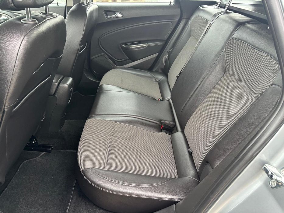 Opel Astra Sports Tourer 1.7 CDTI, 110 CP Cosmo, Posibilitate Rate