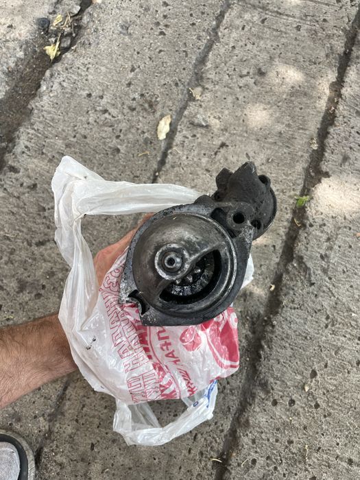 Двигатель на BMW M60 e38