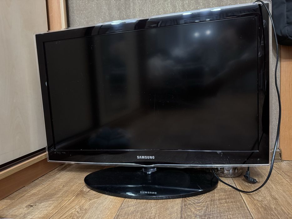 Продам телевизор