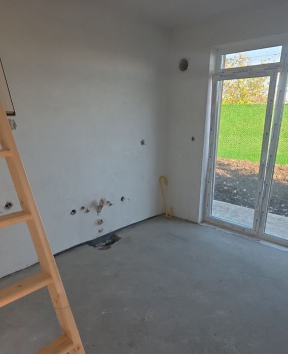 Продава се Къща в с. Волуяк, Област София-град - 81 кв.м за 2778 €/кв.м - Снимка #8