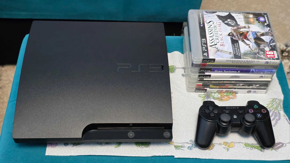 Vand Playstation 3 Slim + Jocuri