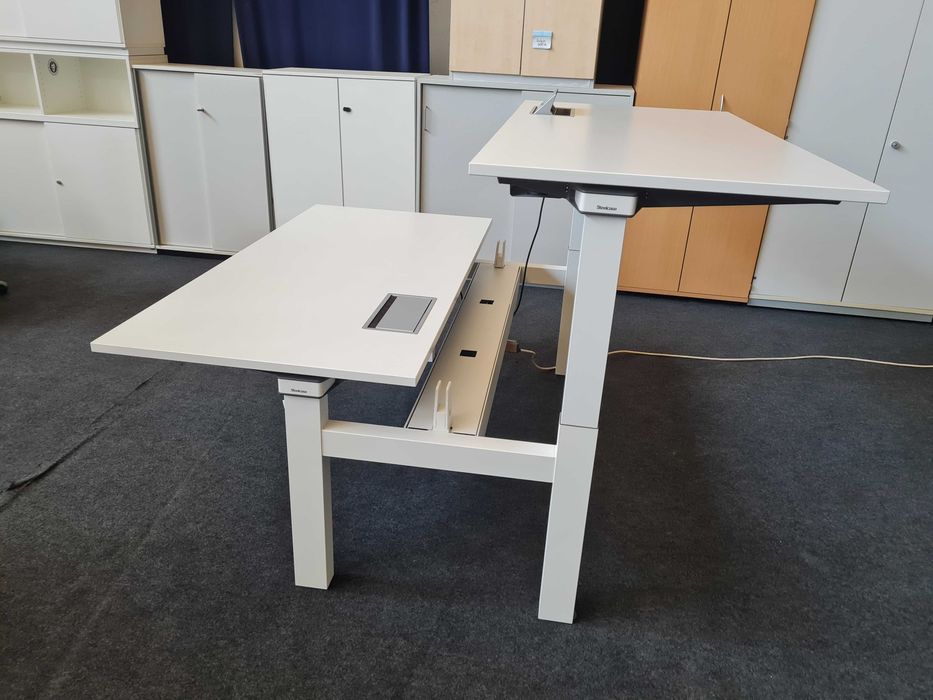 Birou Steelcase electric dublu. Reduceri de toamna!!!