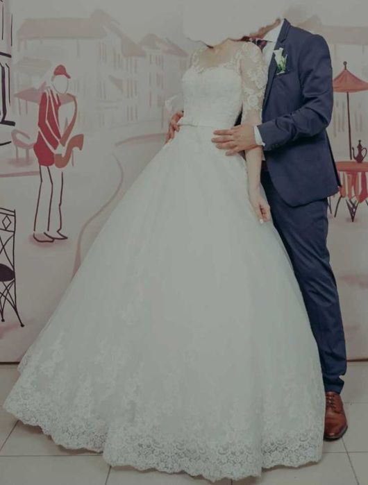 Rochie de mireasa, stil printesa, cu sistem prindere trena, necununata