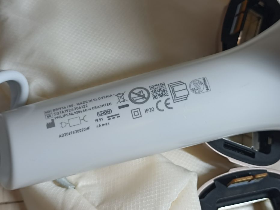 Epilator IPL  Philips Lumea prestige br1956