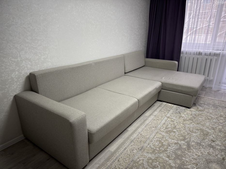 Продается большой диван