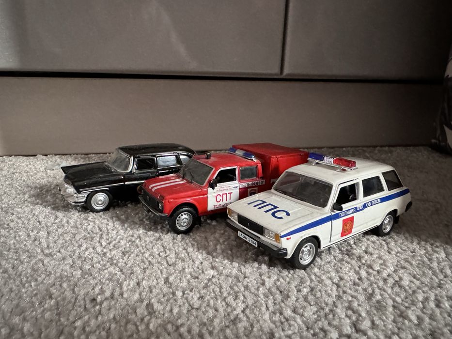 Продам машинки