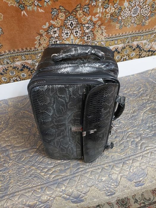 Сумка чемодан дорожный